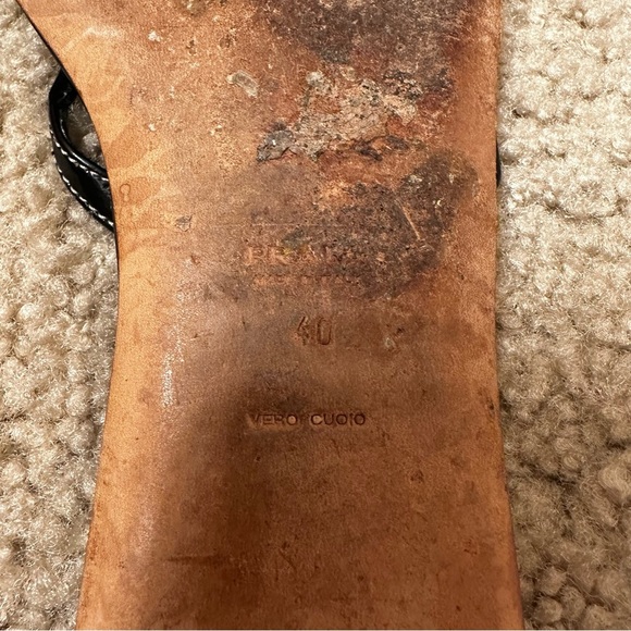 Authentic Prada Logo Plaque Leather Flip Flop Sandals size 10 - Picture 6 of 6